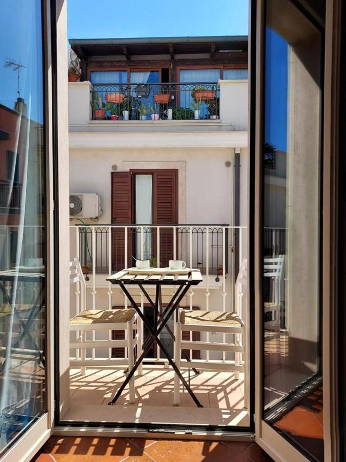 Dimora Trinity - Central Rooms Polignano a Mare Exterior foto